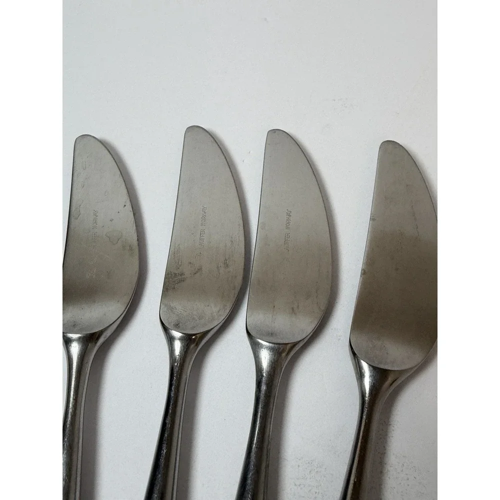 Lauffer by Towle Stainless 18/8 Norway DESIGN 3 - 4 Dinner‎ Knives 8 1/4